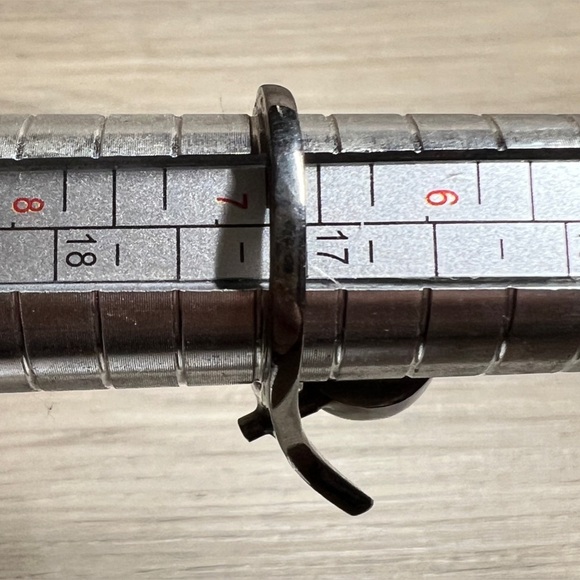 Vintage Designer (KS) Oxidized Sterling Silver & Gold Modernist Amethyst Ring - Picture 12 of 12